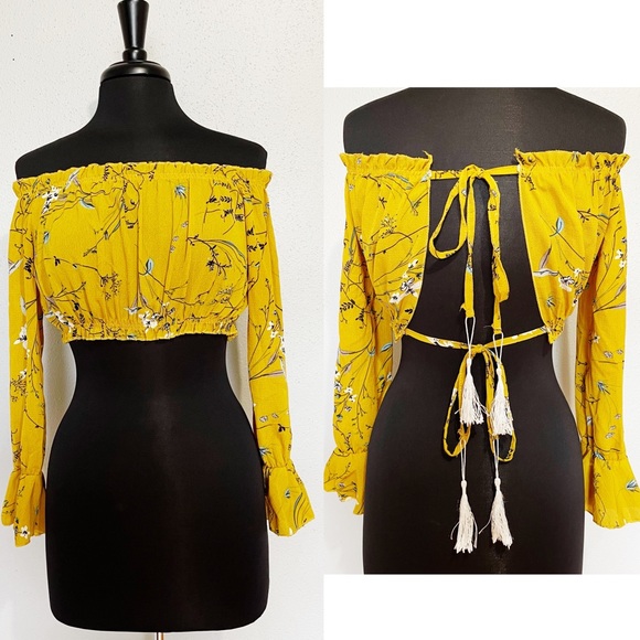 🍩Bell Sleeve Mustard Crop Top Back Tie Size Small - Picture 9 of 9